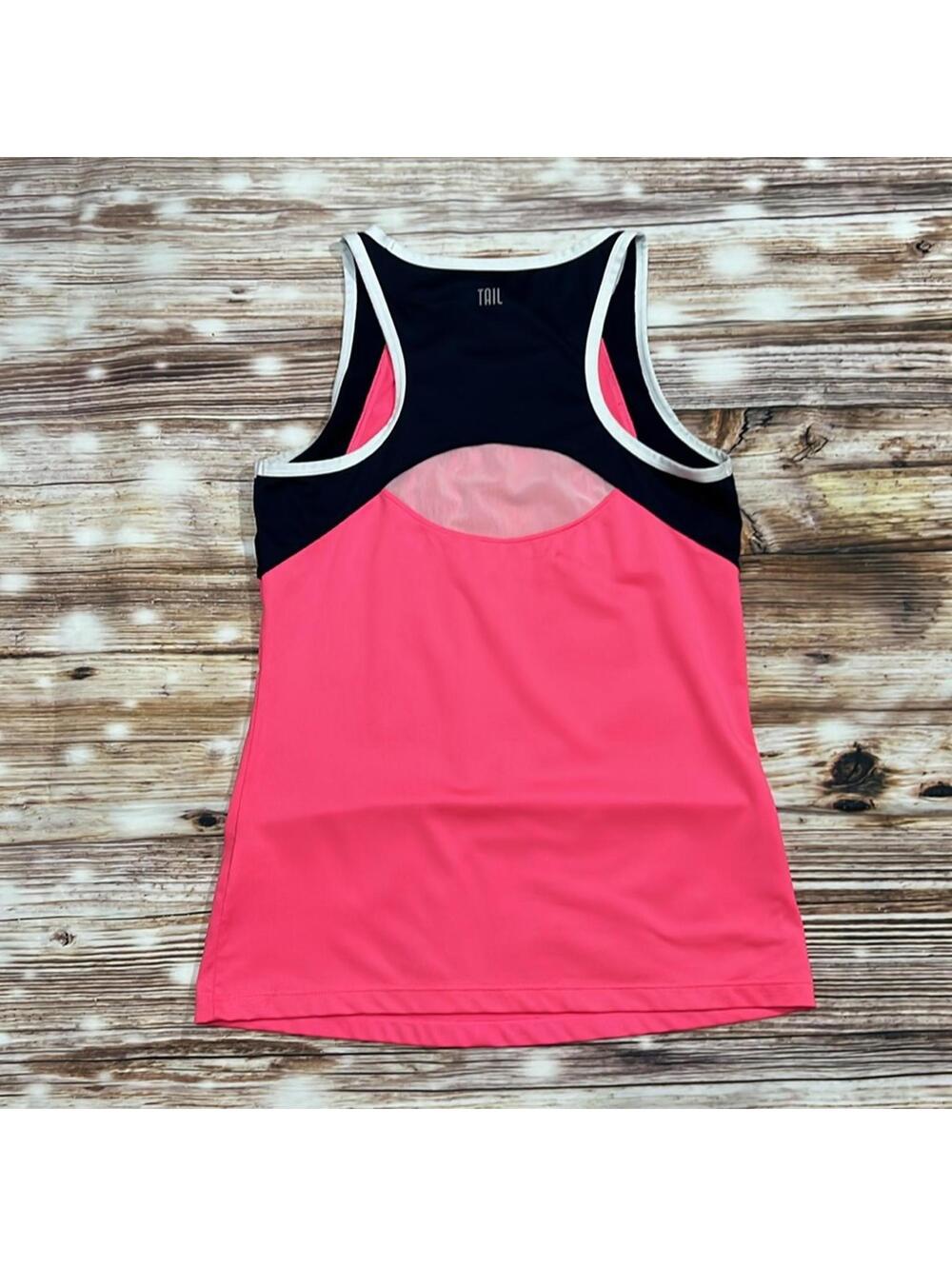 💪🏽 TAIL Racerback Tennis Tank - Picture 2 of 3